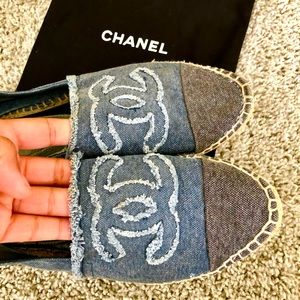 Chanel espadrille